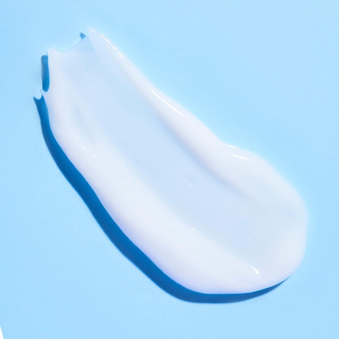 Tanologist Hydrating Daily Glow Body Lotion- Medium/Dark, Gradual Tanning Lotion, No Fake Tan Smell, Streak-Free & Natural Looking Self Tanner, Moisturizing, Vegan, 8.45 fl. oz/250 ml Tube