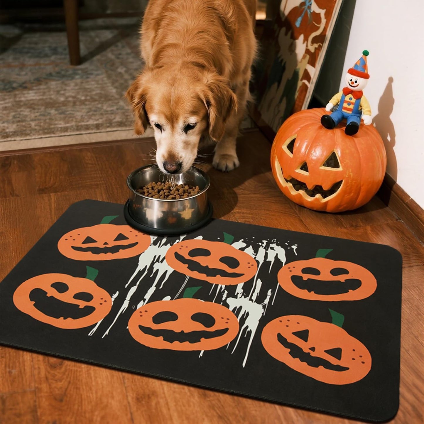 Halloween Bath Mat, Thin Halloween Bathroom Rug Non-Slip Quick Dry Pumpkin Bath Mat Fits Under Door Thin Floor Mat Halloween Decor, 17’’x30‘’, Pumpkins Black