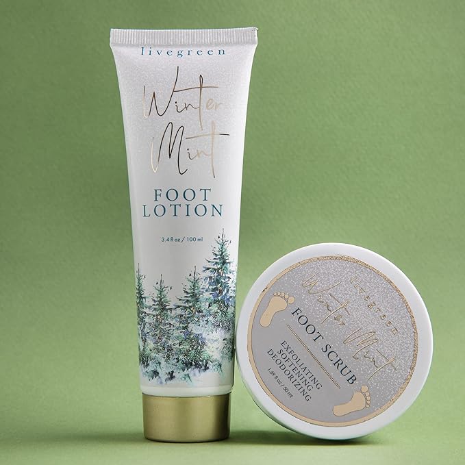 Live Green Bath and Body Set- Foot Spa Set with Fuzzy Socks, Lotion, and Scrub (Winter Mint)