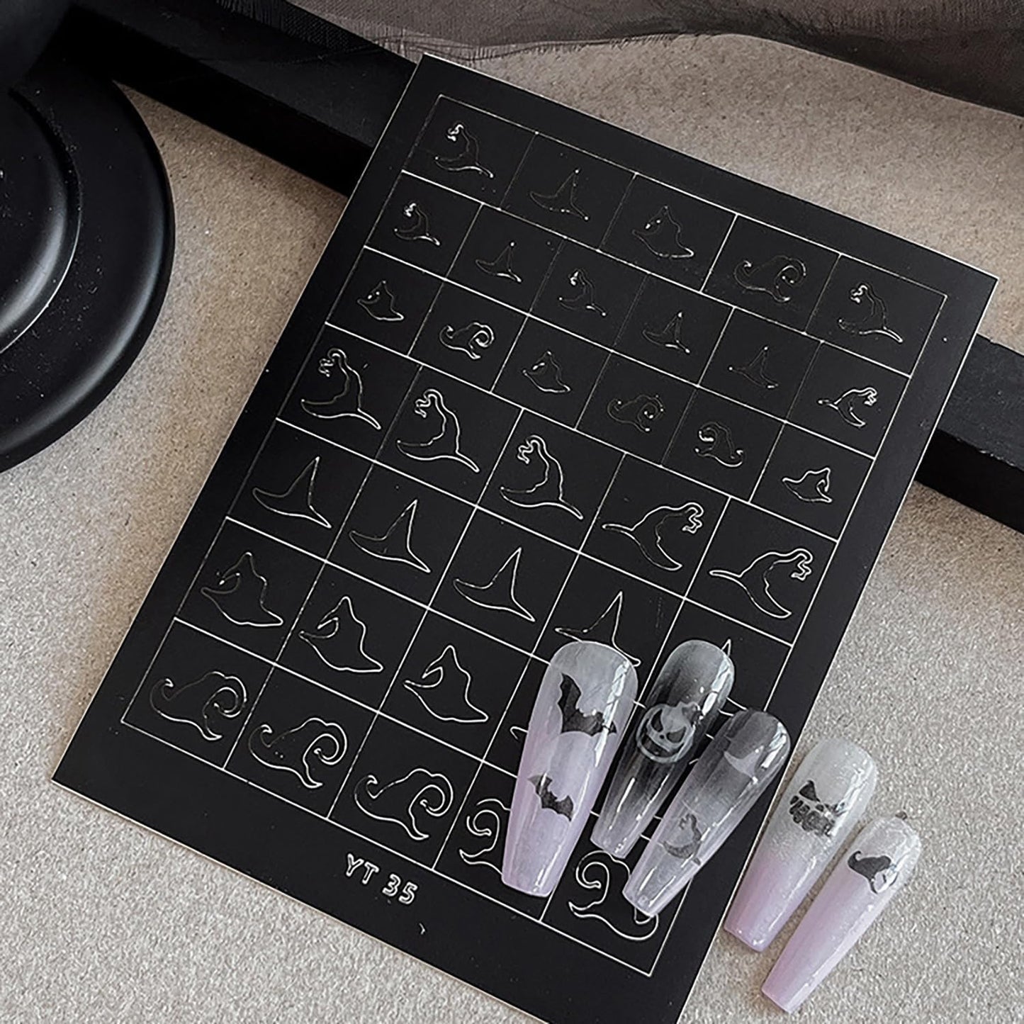 Halloween Airbrush Stencils Nail Sticker, Skull Ghost Bat Nail Art Stickers Nail Stencils Decals, Holiday Design Hollow Nail Guides Decal for Women Decoration DIY Tools 6Pcs