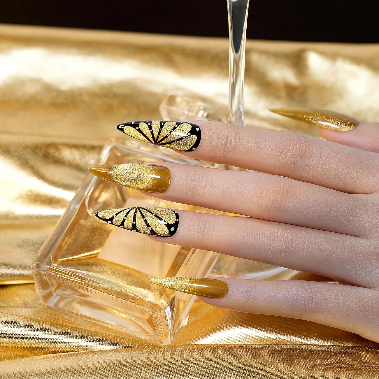 RARJSM Cat Eye Gel Nail Polish with Magnet Stick Diamond Brown Gold Velvet Cateye Glitter Gel Polish 15ml Single Bottle Sparkle Shimmer UV LED Curing Requires Soak Off Home Salon Christmas Manicure