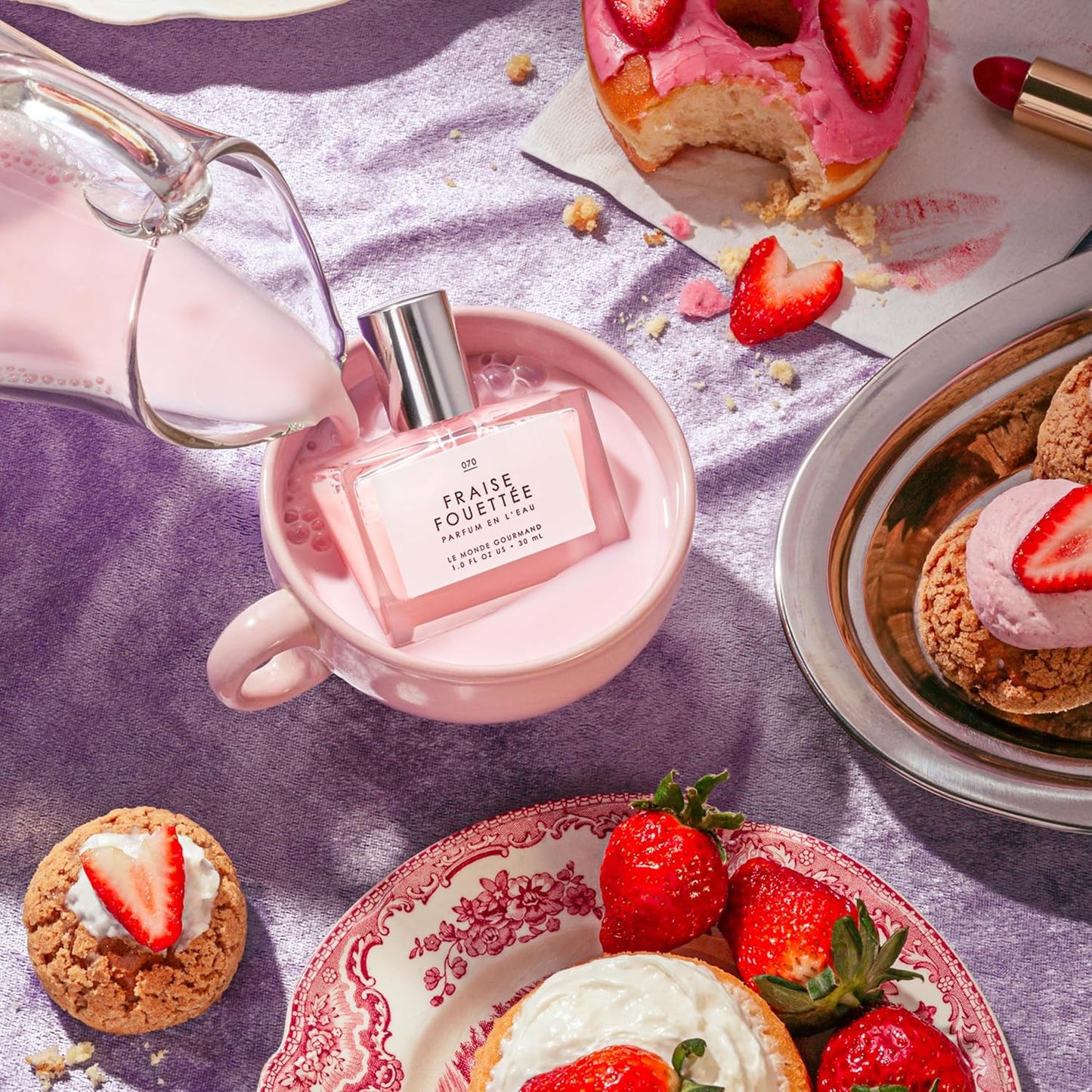 Le Monde Gourmand Fraise Fouettée Eau de Parfum - 1 fl oz (30 ml) - Vanilla, Strawberry, Sugar Perfume Notes